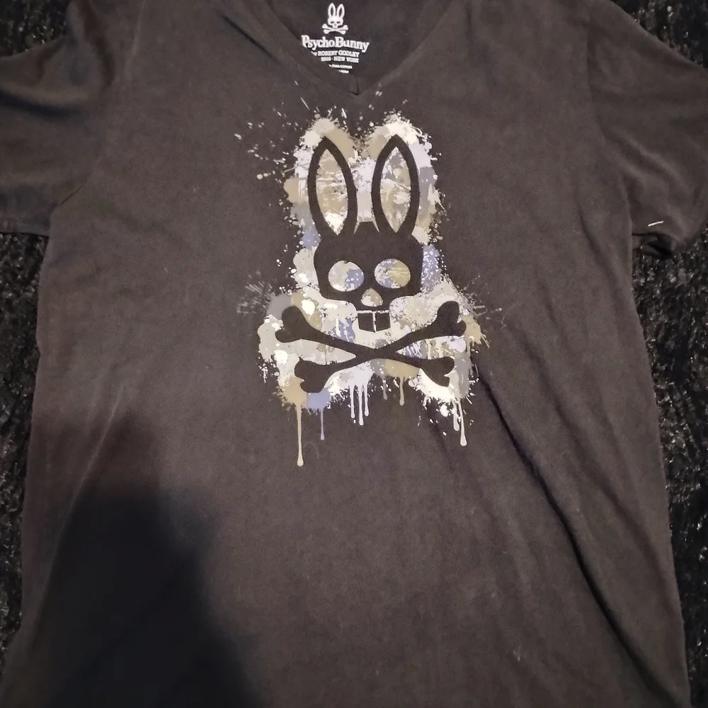 Psycho Bunny Black Skull and Crossbones Graphic Tee - Picture 5 of 6
